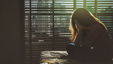 Apa itu PTSD? Sebab, Gejala dan Cara Mengatasinya